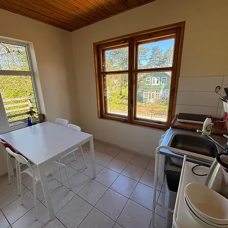 Prie Parko Ir Juros *